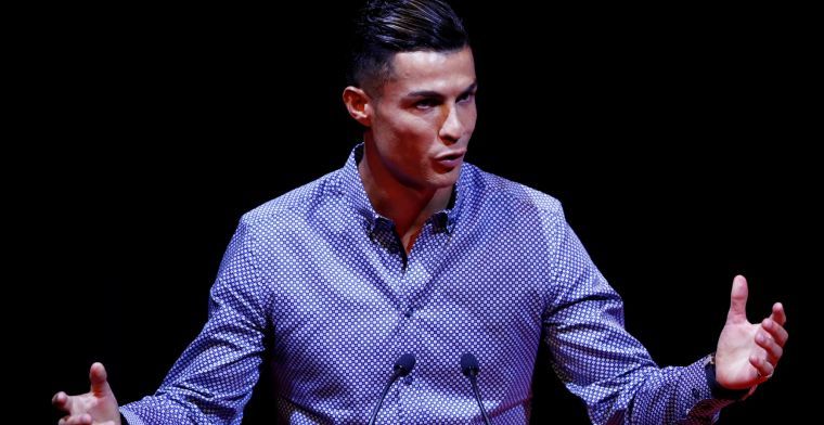Ronaldo hint op leven na het voetbal: 'Ik sta er financieel gezien goed voor'