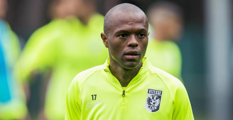 Update: 'Serero ondergaat medische keuring en is vertrokken bij Vitesse'