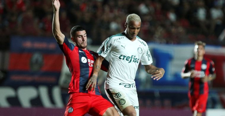 Senesi poseert met Feyenoord-sjaal: 'Een speler die de selectie gaat versterken'