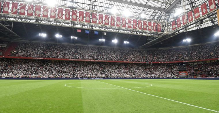 Ajax gaat alweer van grasmat wisselen: nieuw Arena-veld voldoet aan Ajax-eisen