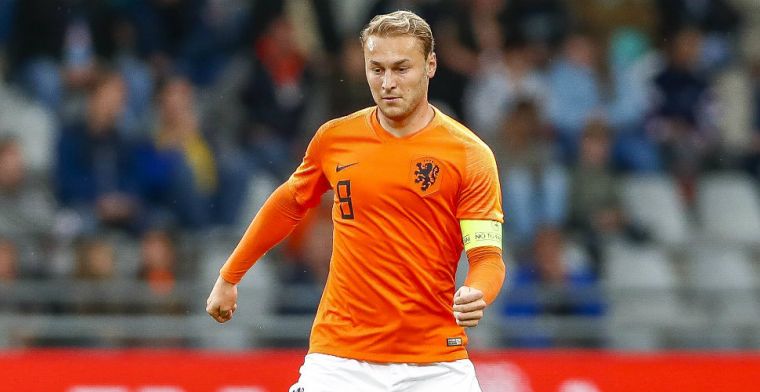 Jong Oranje-speler bonkt op deur Nederlands elftal: 'Heel volwassen, heel stabiel'
