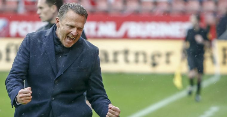 FC Utrecht met man minder langs Willem II: 'Kom op, is geen kinderachtige ploeg'