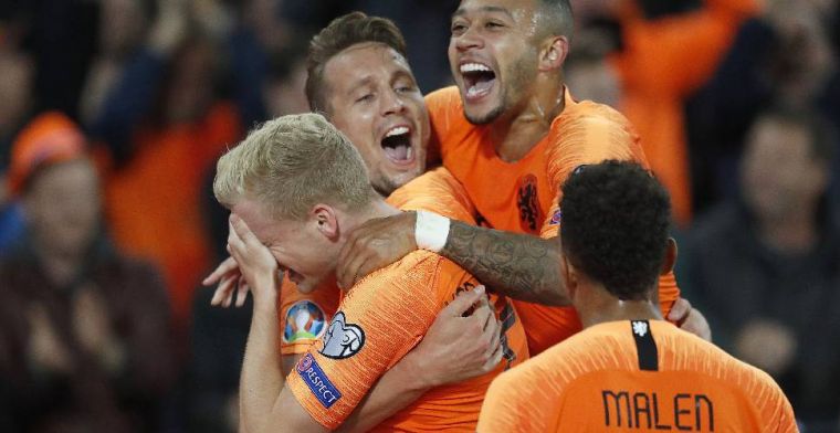 Wat een escape: Oranje repareert achterstand en wint op z'n Duits van Noord-Ieren
