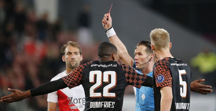 Makkelie mist twee rode kaarten PSV: Ik hoor het publiek heel hard schreeuwen