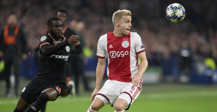 LIVE: Ajax krijgt deksel op neus: Batshuayi schiet Chelsea op 0-1 (gesloten)
