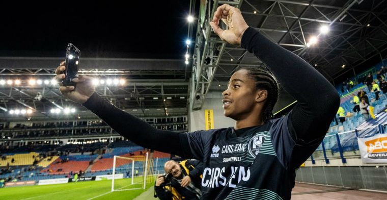 De Wolf ziet 'echte Feyenoord-parel' in Haagse dienst: 'Kan wel vlieguren maken'
