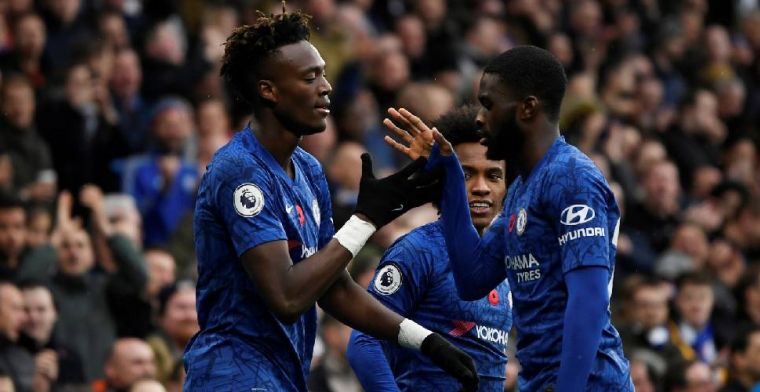 Chelsea bestormt Premier League-top na overwinning op Crystal Palace