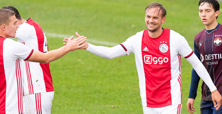 Ontketende Siem de Jong maakt hattrick in oefenwedstrijd tussen Ajax en Willem II