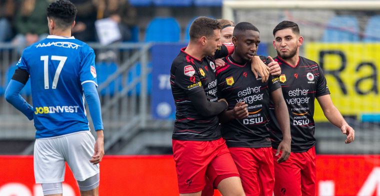 Scheidsrechter staakt FC Den Bosch - Excelsior tijdelijk vanwege racisme