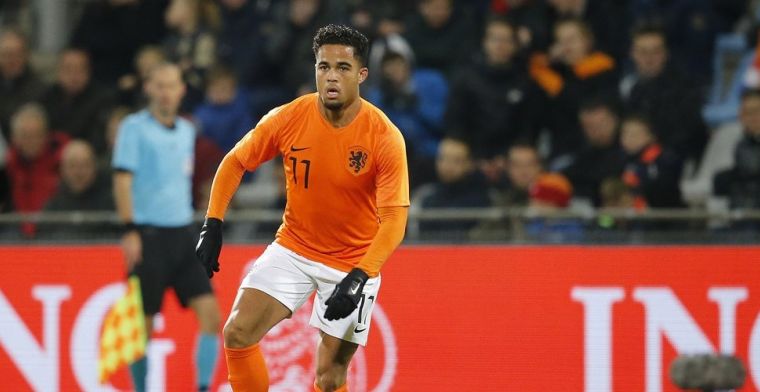 Moeilijk Oranje-gevecht voor Kluivert: Bij Ajax krijg je veel meer kansen