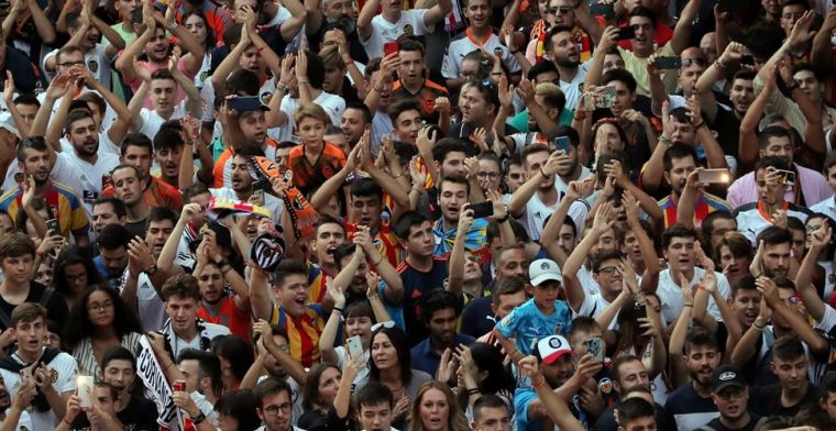 Valencia-fans kopen verkeerde tickets voor Ajax-wedstrijd: '22 euro was goedkoop'