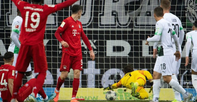 Gladbach lijkt koppositie te verspelen, maar zet Bayern in extra tijd te kijk