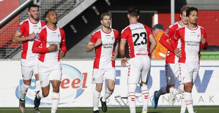 Fris FC Emmen loopt dankzij twee strafschoppen weg van de degradatiezone