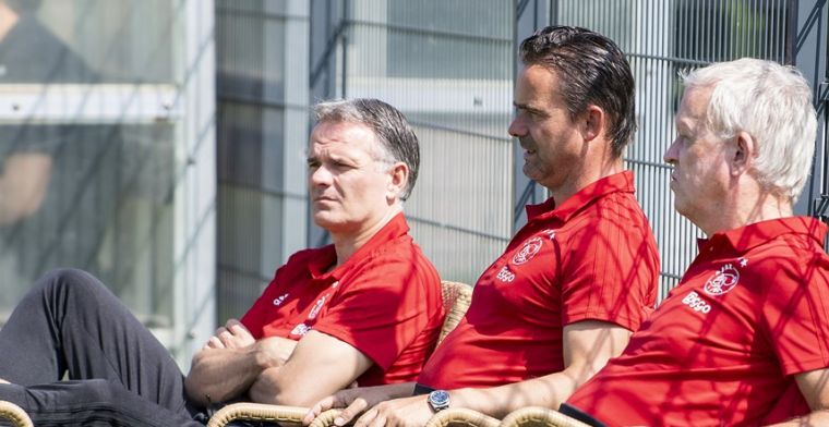 Ajax verlengt contract van stille kracht: 'Prettig dat Ajax nu al wilde verlengen'