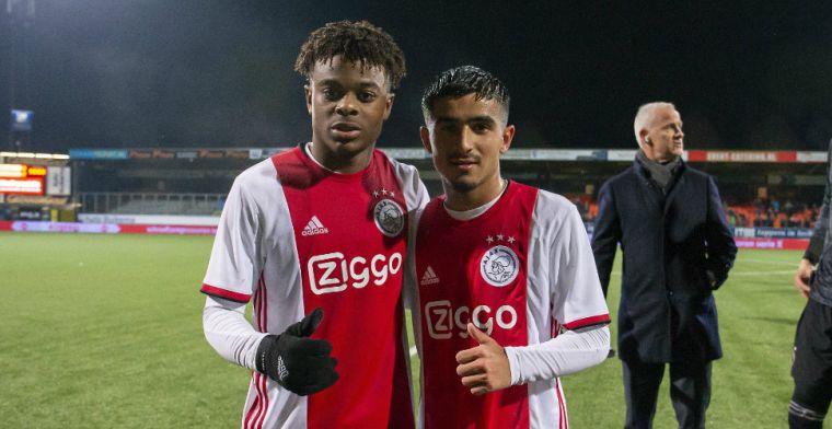 Ünüvar ziet ploeggenoot debuteren in Ajax 1: 'Blij voor hem, gunnen elkaar alles'