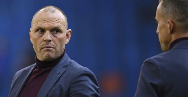Vitesse blijft zoeken naar nieuwe coach: 'Wist dat dit periode van drie weken was'