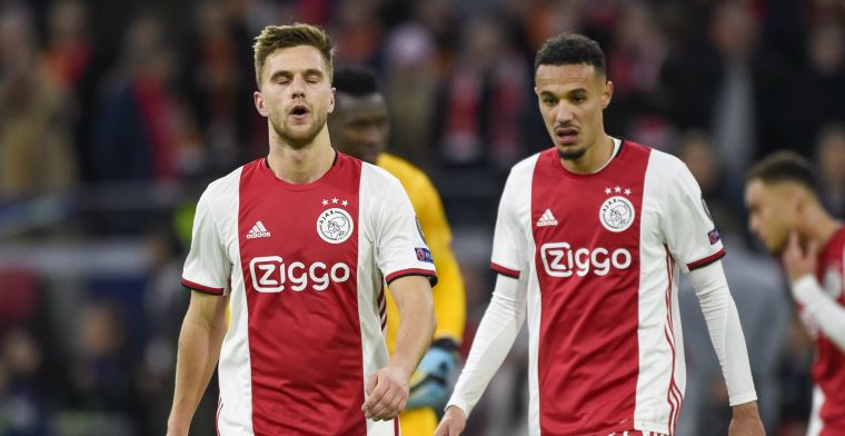 Ten Hag blokkeerde Ajax-vertrek na topseizoen: 'Ik ging ermee akkoord'