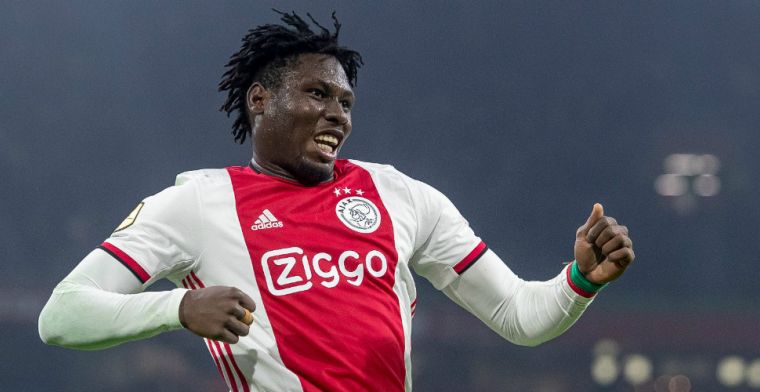 Ajax-aanvaller Traoré maakt indruk: 'De Ligt vertelde me dat hij het lastig had'