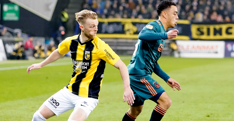 Vitesse-back vreest komst Brenet niet: 'Ken geen angst om mijn plek in het elftal'