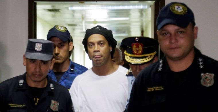 Ronaldinho langer in Paraguayaanse gevangenis: link met beruchte zakenvrouw