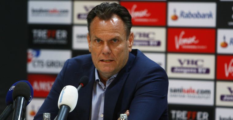 AZ-directeur Eenhoorn: 'Die UEFA dacht vorig jaar aan gesloten Champions League'