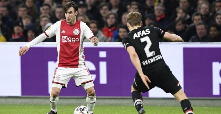 Mogelijk Ajax-vertrek in de zomer: 'Denk dat er aanbiedingen gaan komen'