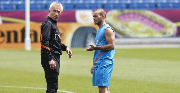 Van Marwijk reageert op onthulling Sneijder: 'Huntelaar stond er anders in'