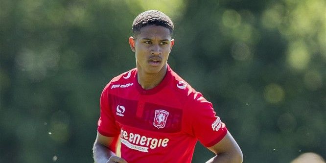 FC Twente blijft bezig en strikt talent voor het eerste elftal