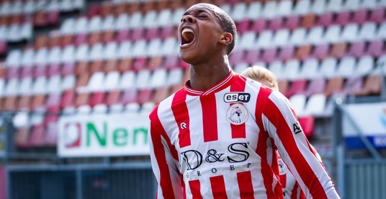 'Als vijftienjarige al opgeschreven dat ik mijn debuut wil maken tegen Feyenoord'