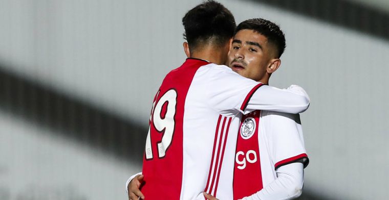Telegraaf: Ajax gaat dubbelslag slaan en houdt talenten (17) tot 2023 binnenboord