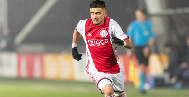 Ajax-duo tekent nieuw contract in Amsterdam: 'Zelfde outfit, niets afgesproken'