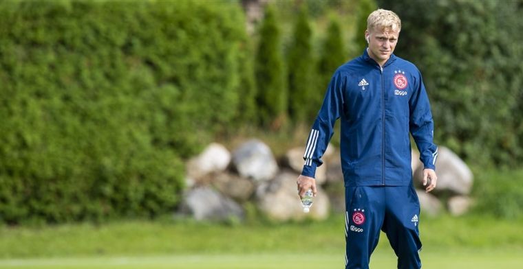 Verwachte transfersom Van de Beek lekt uit: Ajax hanteert 'kleine coronakorting'
