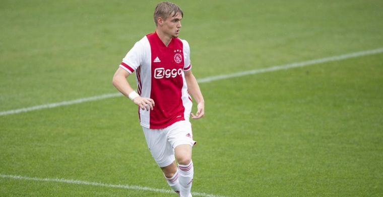 Ajax legt opnieuw talent voor langere tijd vast: langjarig contract voor Taylor