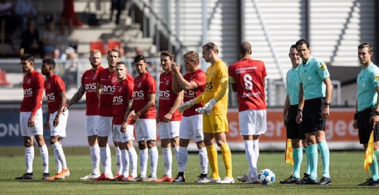 Almere City verslaat Excelsior in bizarre wedstrijd met tien doelpunten