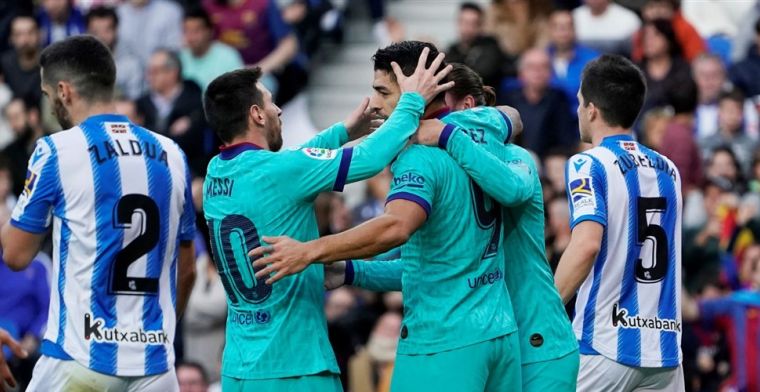 Emotionele Messi neemt afscheid van vriend Suárez: 'Je verdiende dit niet'