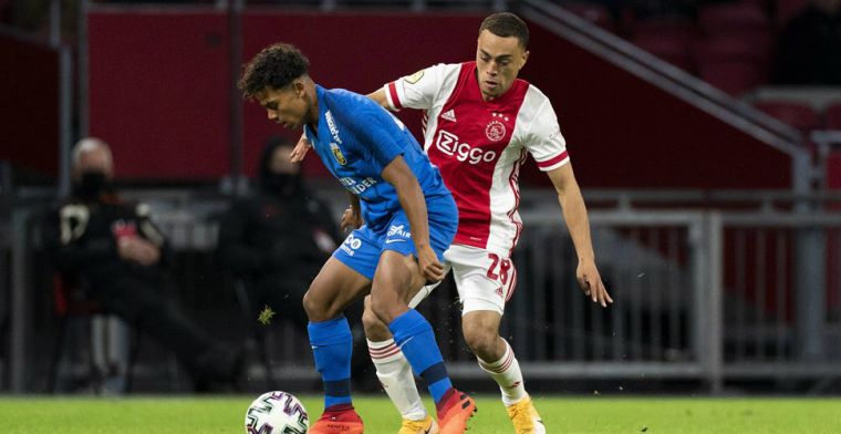 RAC1: Dest neemt na Ajax-Vitesse afscheid van teamgenoten in de kleedkamer