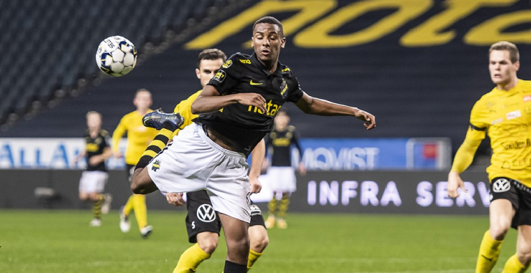 'Feyenoord hoort vraagprijs voor aanvaller (18)': 'Wij hebben niets te zeggen'