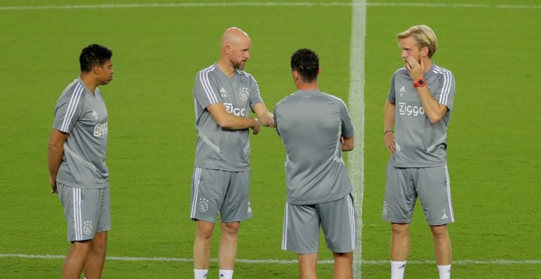 'Ajax moet rekening houden met vertrek assistent: Kopenhagen zoekt trainer'