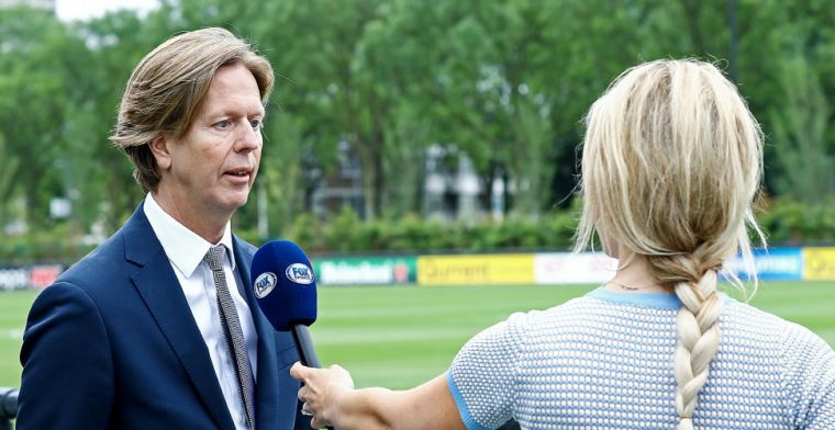 Jan de Jong slaat alarm: 'Of terug naar volle stadions, of hulp uit Den Haag'