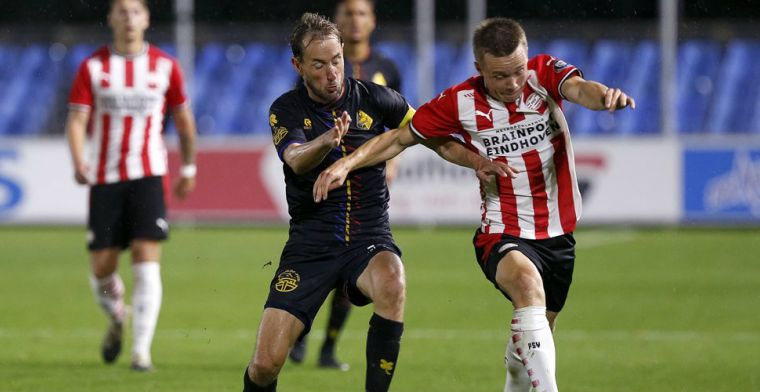 Witte rook uit Eindhoven: PSV verlengt contract veelbelovende middenvelder