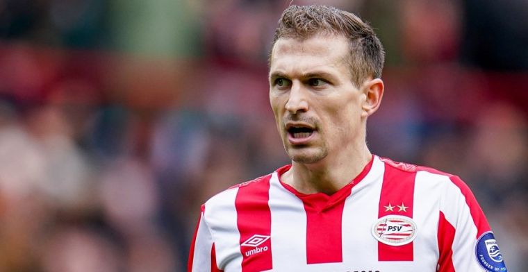 PSV stuurt gestopte Schwaab uitnodiging: 'Heel eervol, ik kom graag terug'