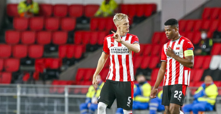 PSV-verdedigers krijgen ervan langs na zeperd: Moet je die Baumgartl zien