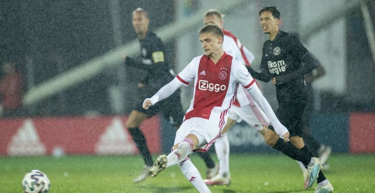 Geen debuut in Ajax 1 ondanks monsterscore: 'Het was de keuze van de trainer'