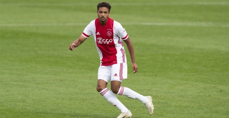 Rensch verkozen tot grootste talent van de jeugdopleiding van Ajax