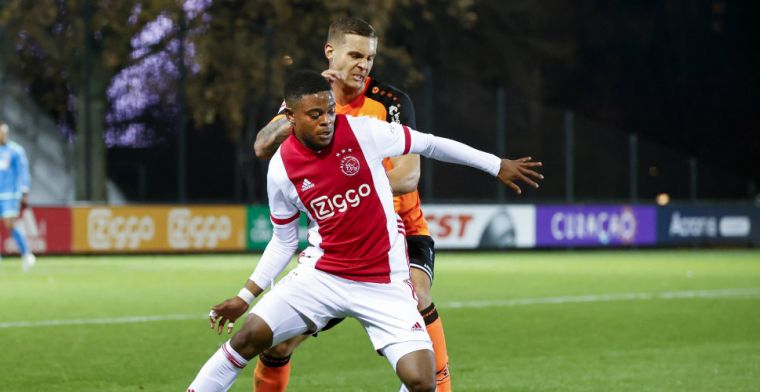 Hansen heeft duidelijke voorkeurspositie bij Ajax: 'Kan ik het mooist voetballen'