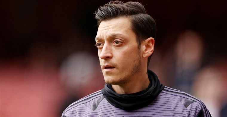 'Özil bereikt akkoord en wacht onderhandelingen met Arsenal af'