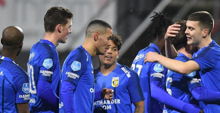 Irritaties bij Vitesse ondanks 1-4 zege en gedeelde koppositie: 'Arrogant spel'