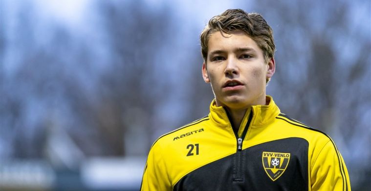 Linthorst (20) rondt bijzondere transfer af en gaat in de woestijn voetballen
