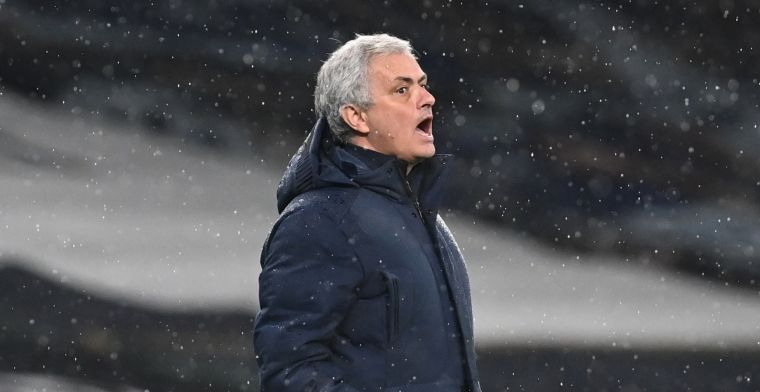 Mourinho kan woede niet inhouden na nederlaag: 'Jij verdient geen antwoord'