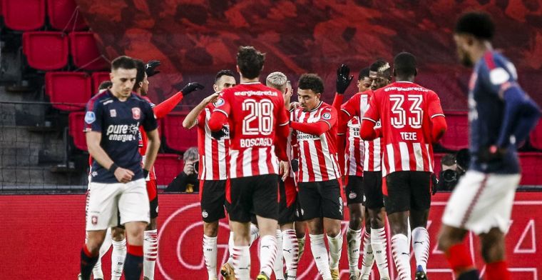LIVE: PSV komt na halfuur los en ziet Malen uitblinken tegen Twente (gesloten)